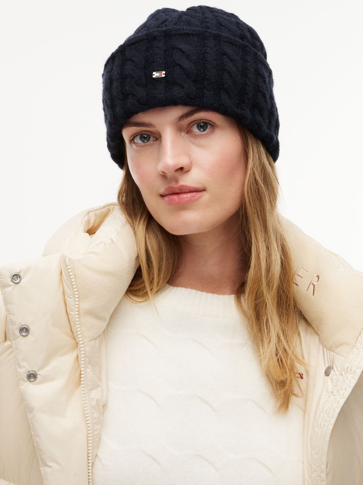 Flag Cable Knit Beanie With Alpaca — Blue
