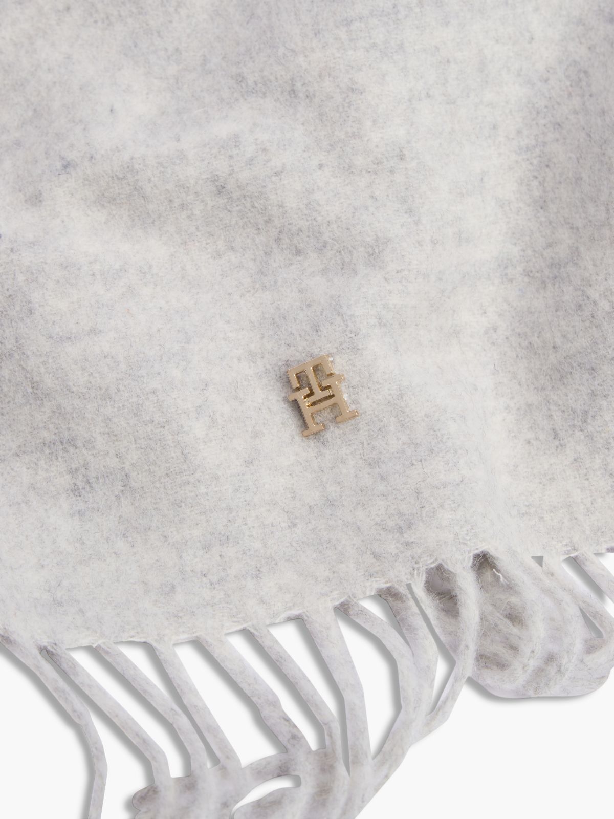 Chic Pure Wool Scarf — Grey