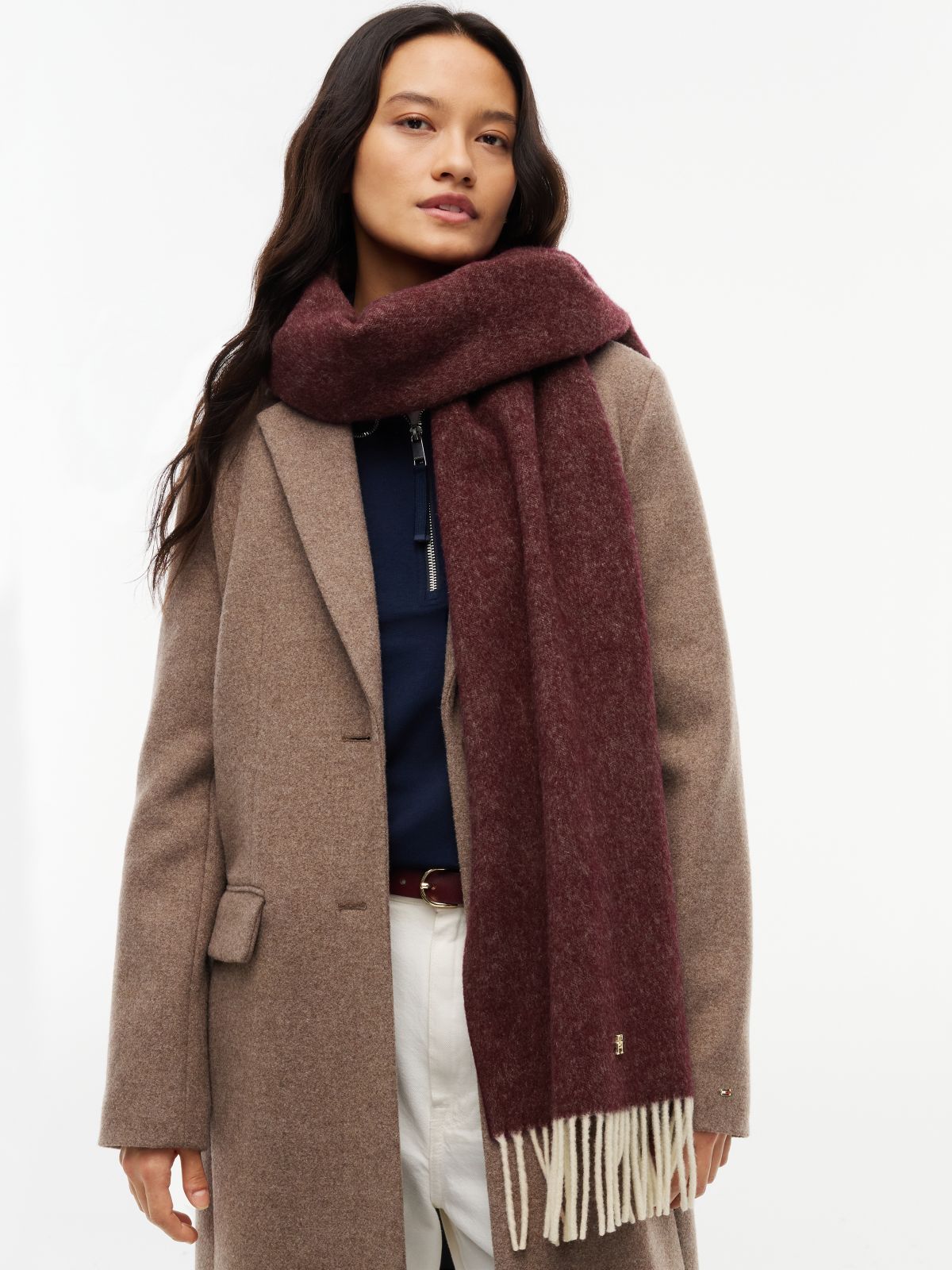Chic Pure Wool Scarf — Red