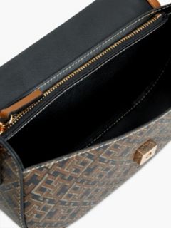 TH Monoplay Crossbody Saddle bag — Black 5