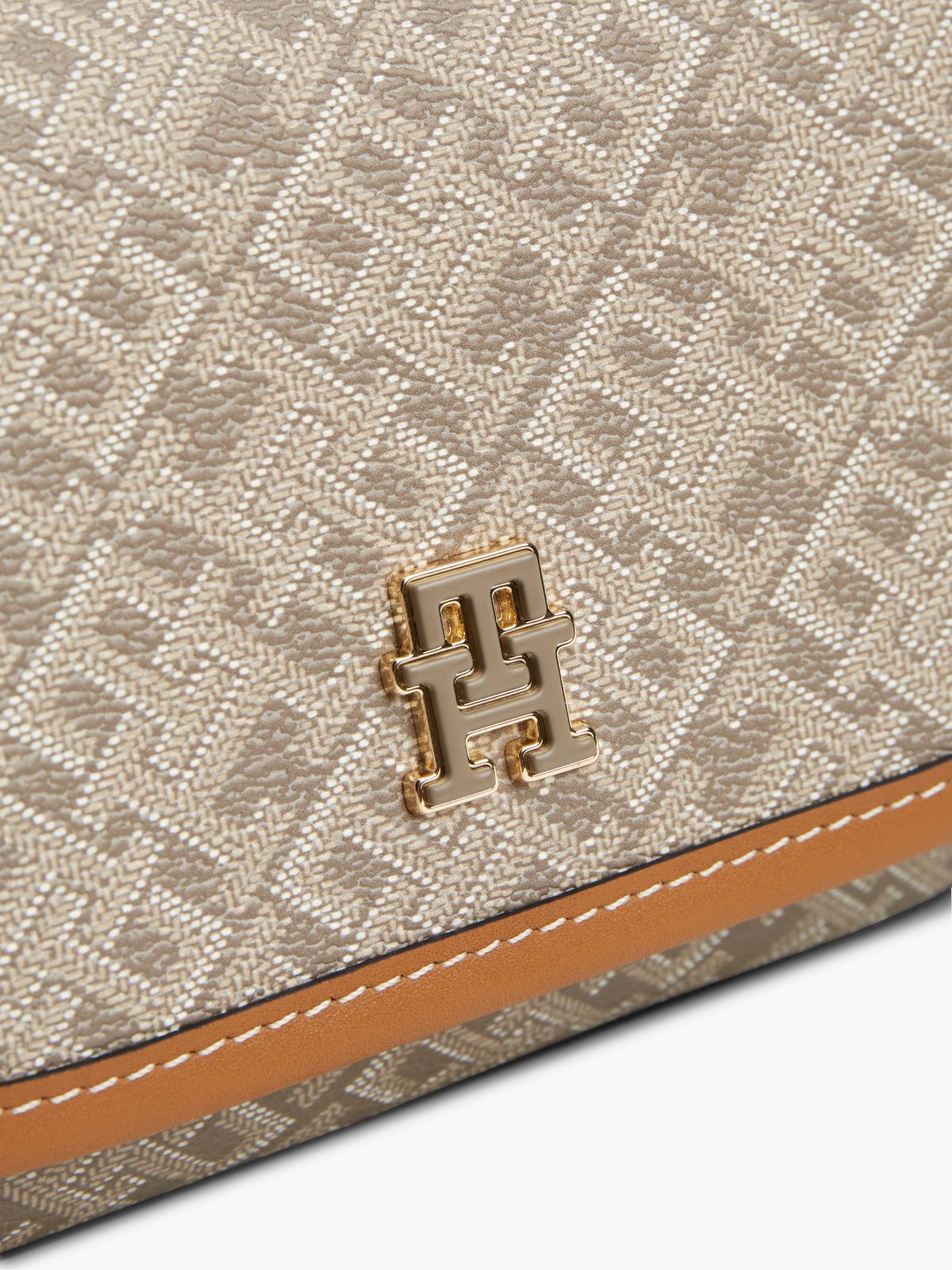 TH Monoplay Crossbody Saddle bag — Khaki
