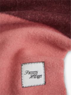 Wool Blend Flag Embroidery Scarf — Pink 2