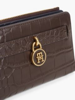 The American Icon Croco Leather Bifold Wallet — Brown 2
