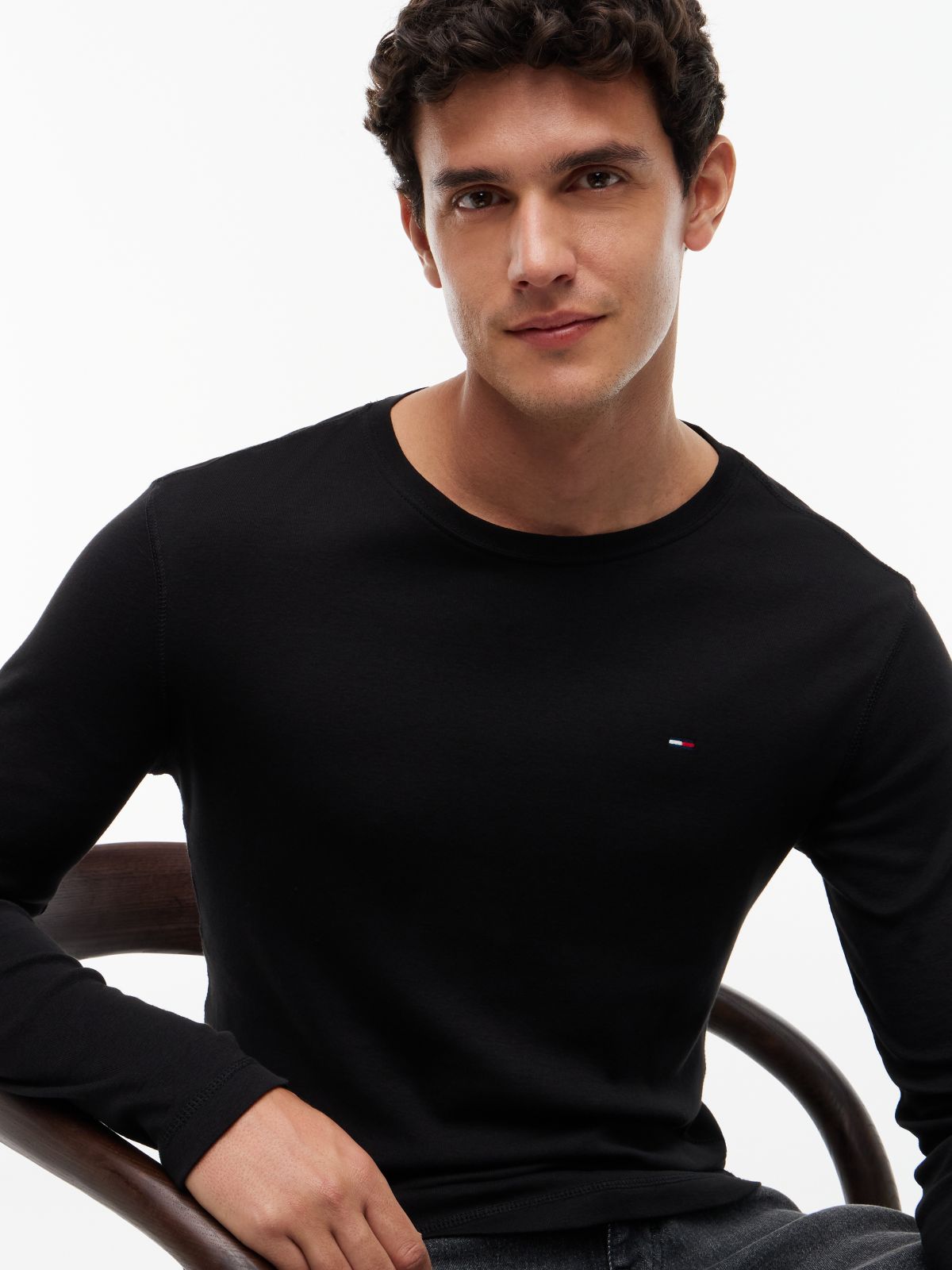 Long Sleeve Slim Fit T-Shirt — Black