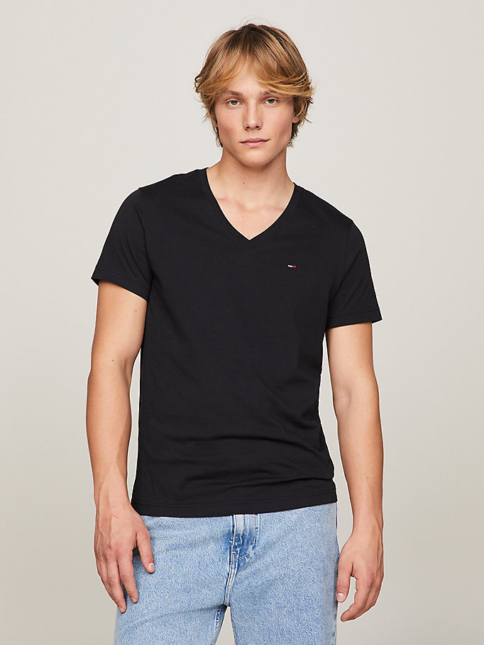 schwarz t-shirt mit v-ausschnitt für men - tommy jeans
