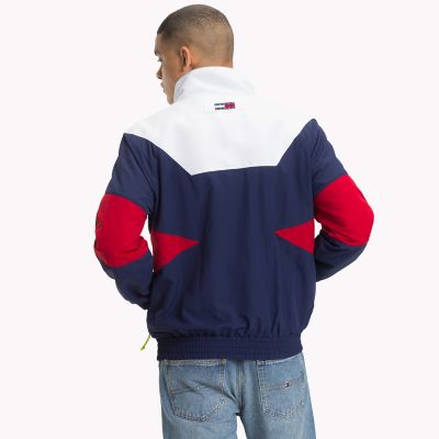 DM0DM04828_901_alternate1