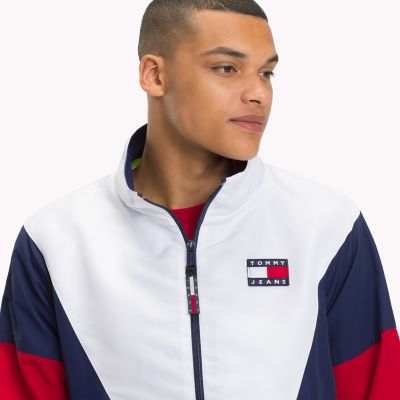 DM0DM04828_901_alternate3