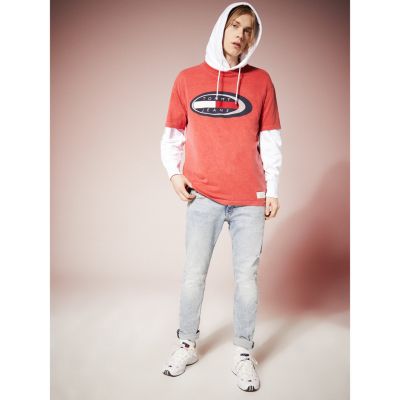 red tommy jeans t shirt