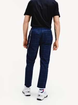 joggers with polo shirt