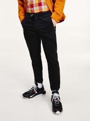 tommy hilfiger slim fit joggers