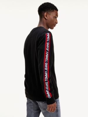 black tommy jeans jumper