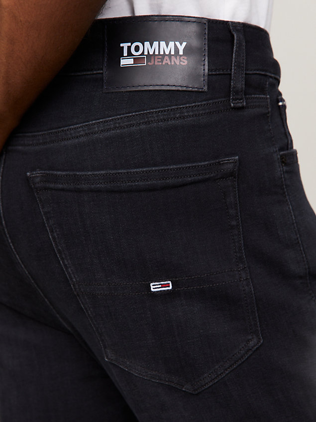denim simon schwarze skinny fit jeans mit fading für herren - tommy jeans