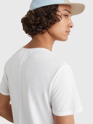 Slim Fit V-Neck T-Shirt | WHITE | Tommy Hilfiger