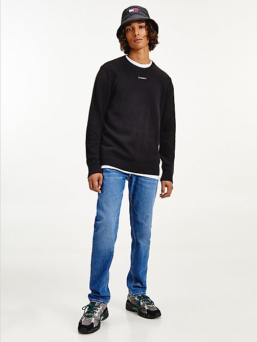 black logo knitted relaxed fit jumper for men tommy jeans