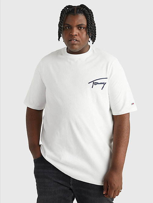 t-shirt plus à logo signature brodé blanc pour hommes tommy jeans