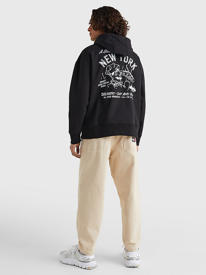 zwart relaxed fit hoodie met pizzaprint voor heren - tommy jeans