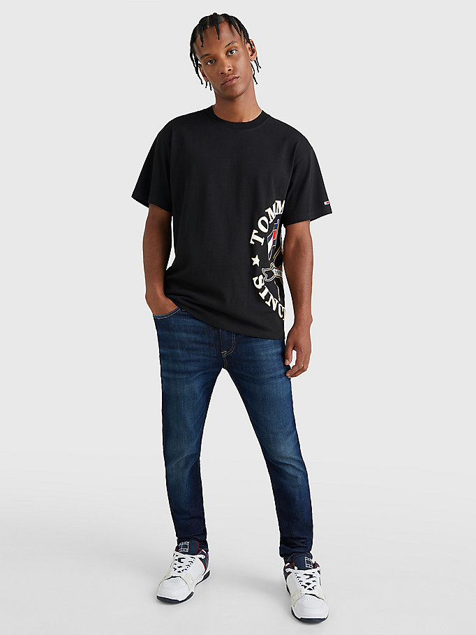 black modern side logo relaxed t-shirt for men tommy jeans