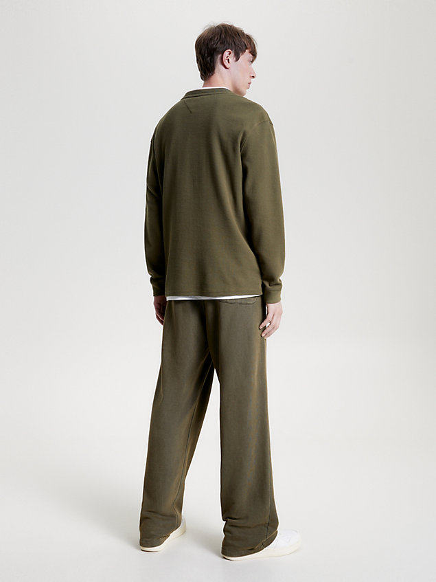 green essential klassieke longsleeve met wafelsteek voor heren - tommy jeans