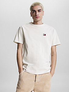 t-shirt coupe classique à badge blanc pour hommes tommy jeans