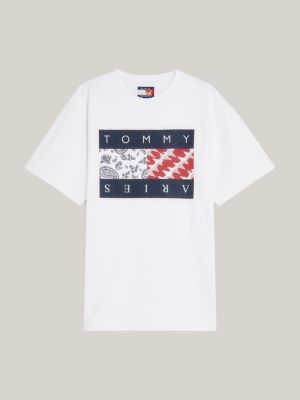 Tommy Jeans x Aries Bandana Flag T-Shirt | WHITE | Tommy Hilfiger