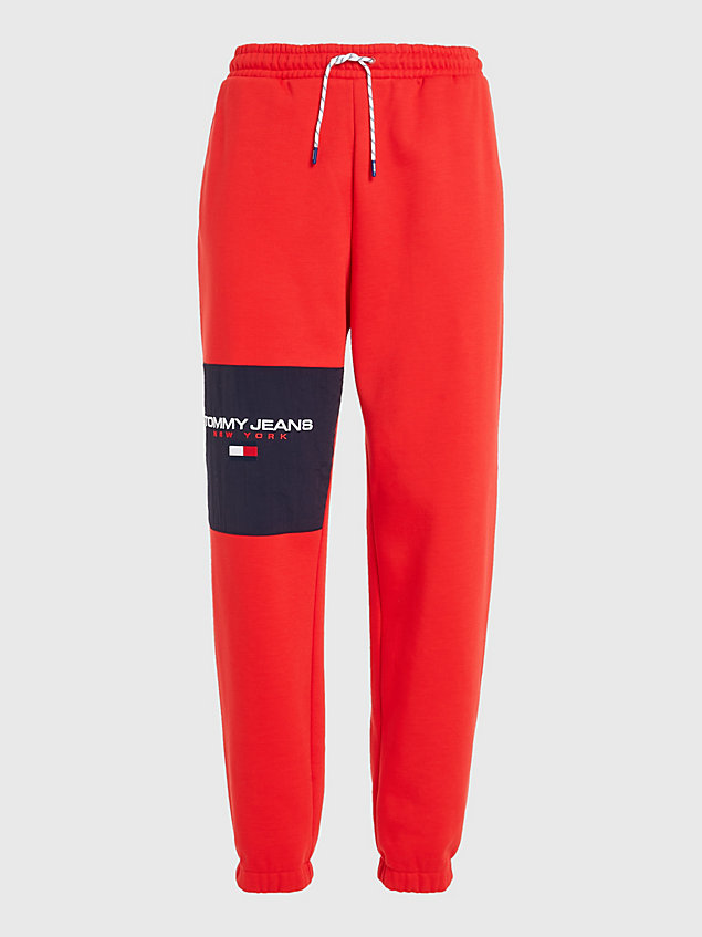 red relaxed fleece jogger met logo voor heren - tommy jeans