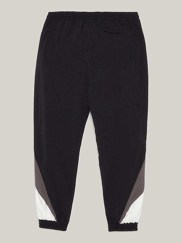 black colour-blocked nylon joggingbroek voor heren - tommy jeans