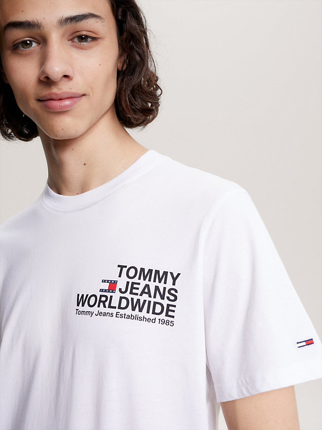 white crew neck logo t-shirt for men tommy jeans