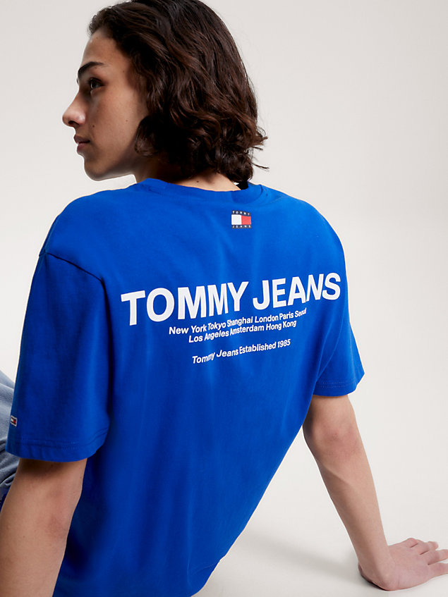 blue back logo classic fit t-shirt for men tommy jeans