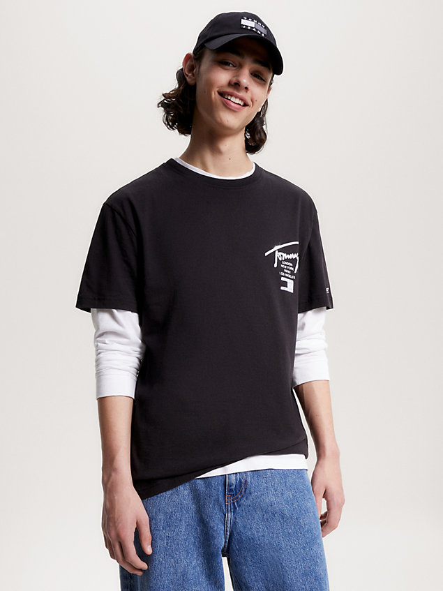 black classic fit t-shirt met logo op de achterkant voor heren - tommy jeans
