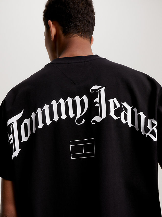 black relaxed fit t-shirt met logo voor heren - tommy jeans