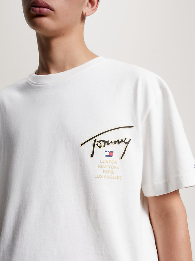 camiseta de corte clásico con logo distintivo white de hombre tommy jeans