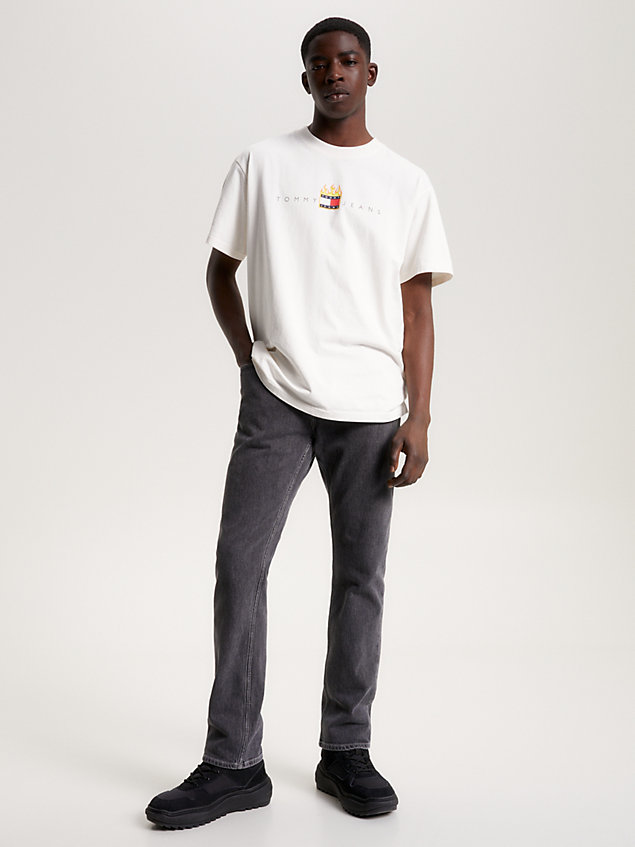 white fire flag relaxed t-shirt for men tommy jeans