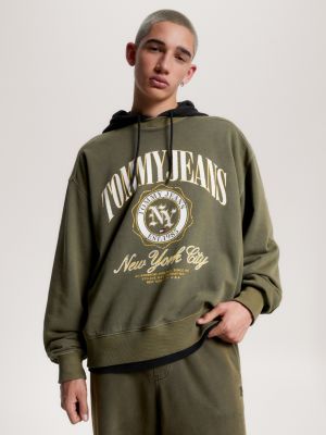 TOMMY HILFIGER men's Embroidered Tommy Logo Fleece Quarter Zip Pullover  Sweatshirt, Khaki, S at  Men's Clothing store