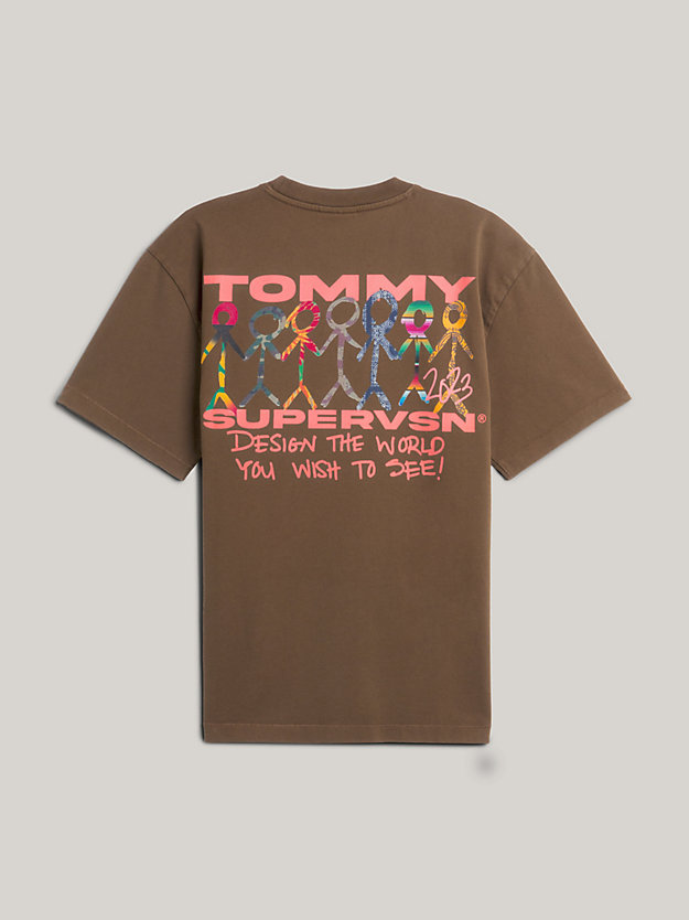 groen tommy x supervsn design the world t-shirt voor heren - tommy jeans