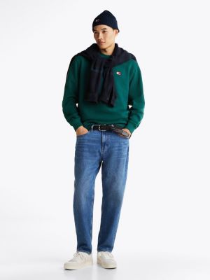 green tommy badge crew neck sweatshirt for men tommy jeans