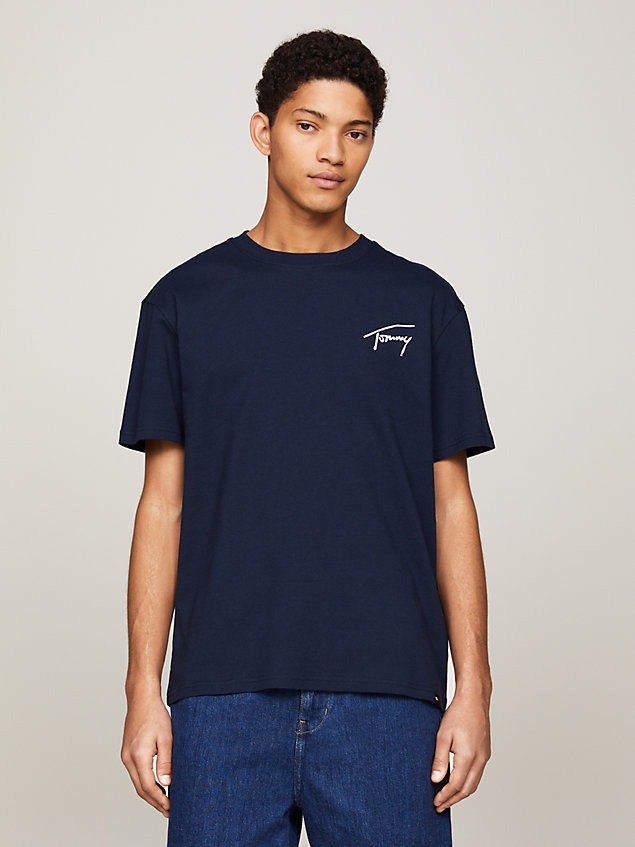 blue t-shirt met geborduurd signature-logo voor heren - tommy jeans