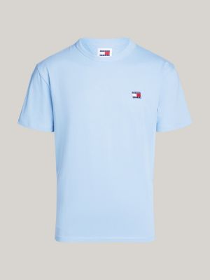 camiseta de cuello redondo con parche azul de hombres tommy jeans