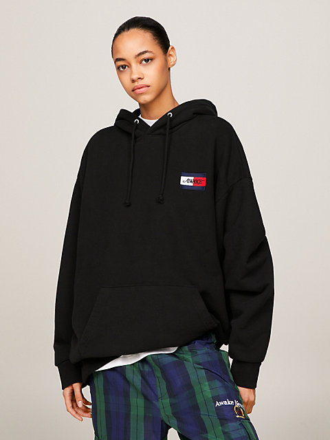 black tommy x awake ny oversized logo relaxed hoody for men tommy jeans