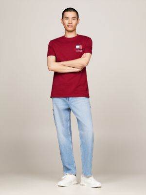 red essential slim fit logo t-shirt for men tommy jeans