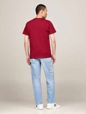 red essential slim fit logo t-shirt for men tommy jeans