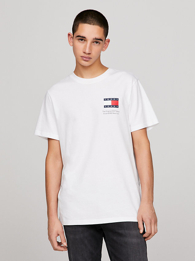 white wąski t-shirt essential z logo dla mężczyźni - tommy jeans