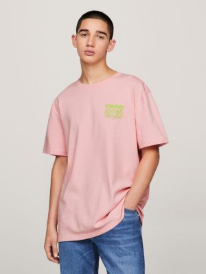 Pink tommy jeans t shirt sale