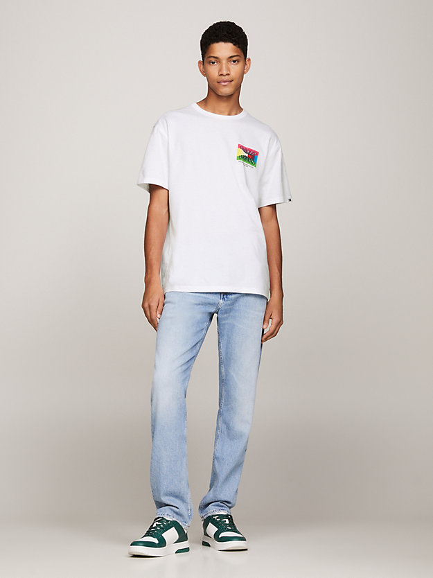 white back logo graphic t-shirt for men tommy jeans