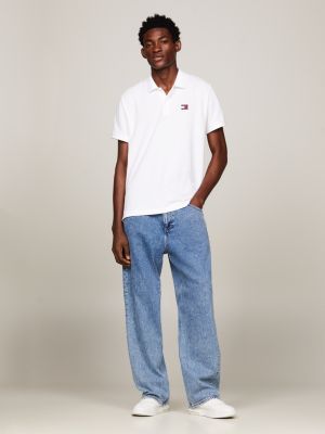 polo coupe standard à badge blanc pour hommes tommy jeans