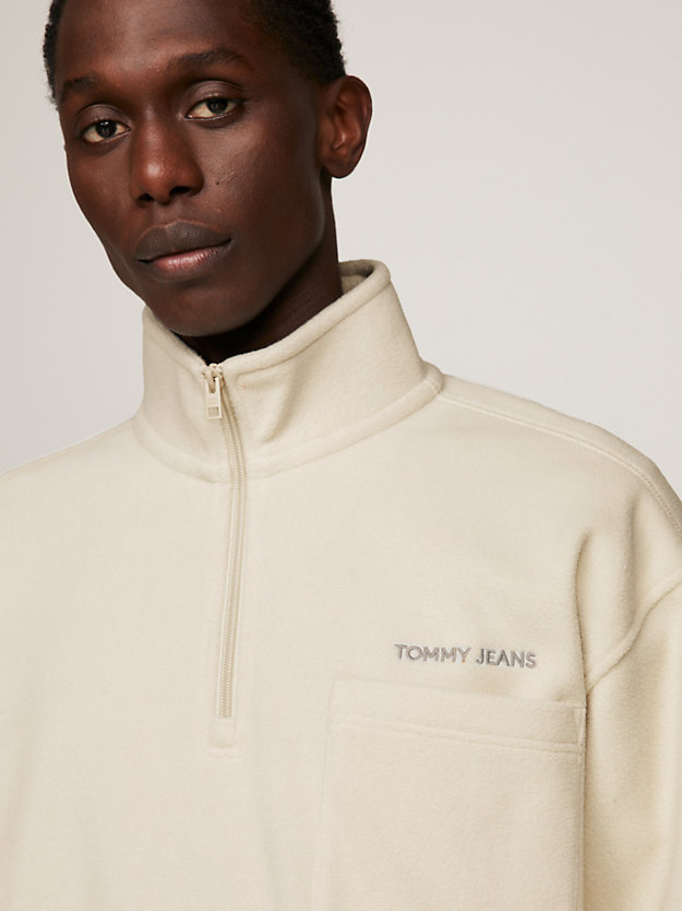 beige classics relaxed polar fleece sweatshirt for men tommy jeans