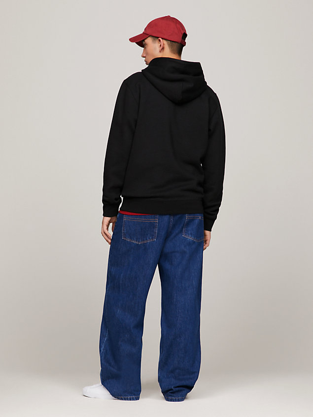 black essential hoodie mit logo für herren - tommy jeans