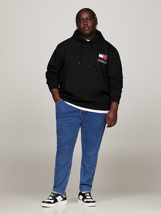 black essential hoodie mit logo für herren - tommy jeans