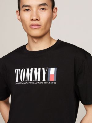 camiseta de cuello redondo con logo de tommy negro de hombres tommy jeans