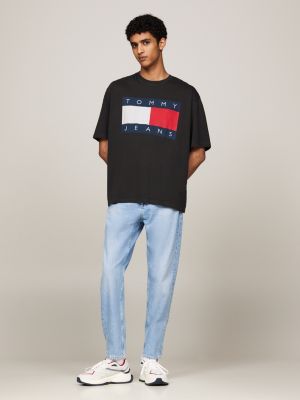 schwarz oversized fit t-shirt mit flag-badge für herren - tommy jeans