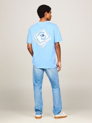 t-shirt plus con grafica sul retro blu da uomini tommy jeans